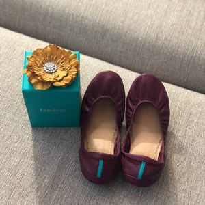 Tieks by Gavrieli in Burgundy Size 8